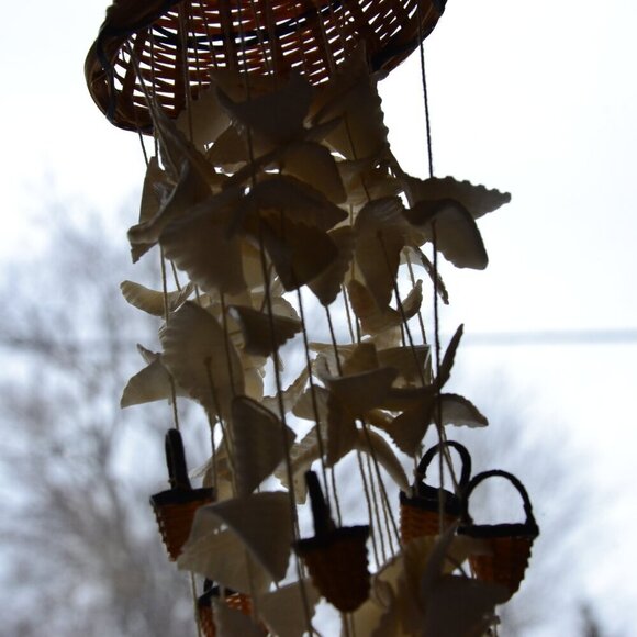 Vintage Wicker Seashell Wind Chime - Picture 3 of 8